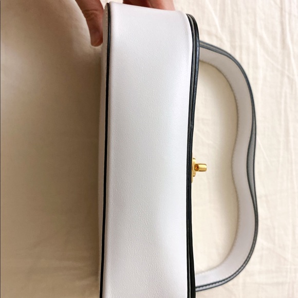 Valentino Garavani White Shoulder Bag - Picture 3 of 13